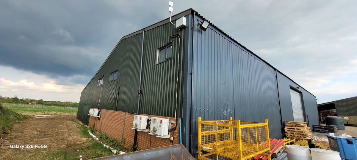 UK rural business with reliable bonded wireless broadband