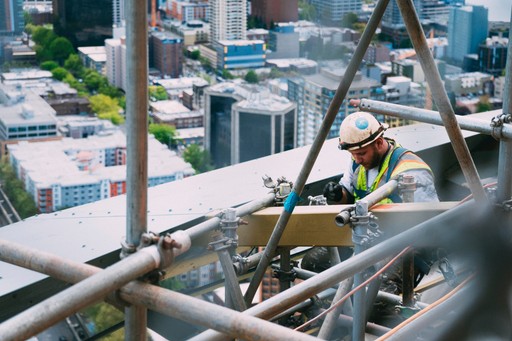 Rapid internet connectivity for construction sites